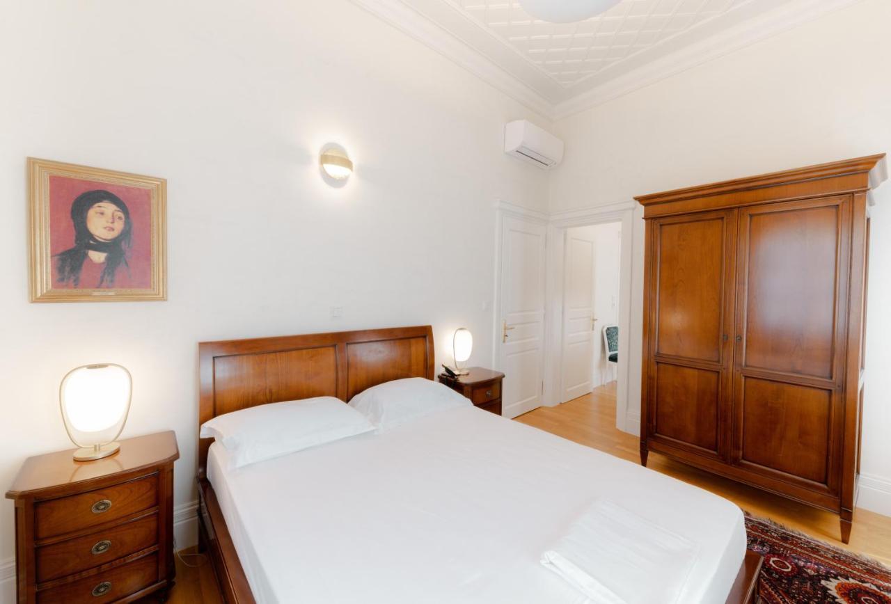 Apartament Grande Castellano Nauplion Zewnętrze zdjęcie